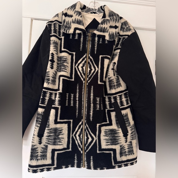 Pendleton Pueblo Sherpa Jacket Size L - Picture 4 of 4